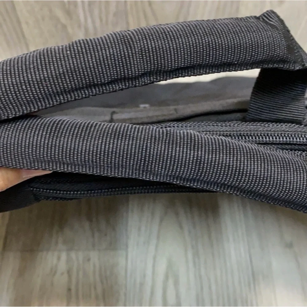 Swiss Laptop Bag with Shoulder Strap